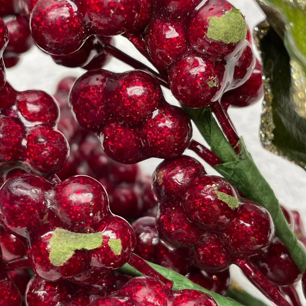 EUC S/4 Acrylic Berry Bunches, Deep Red, Green Stems/Leaves, 11